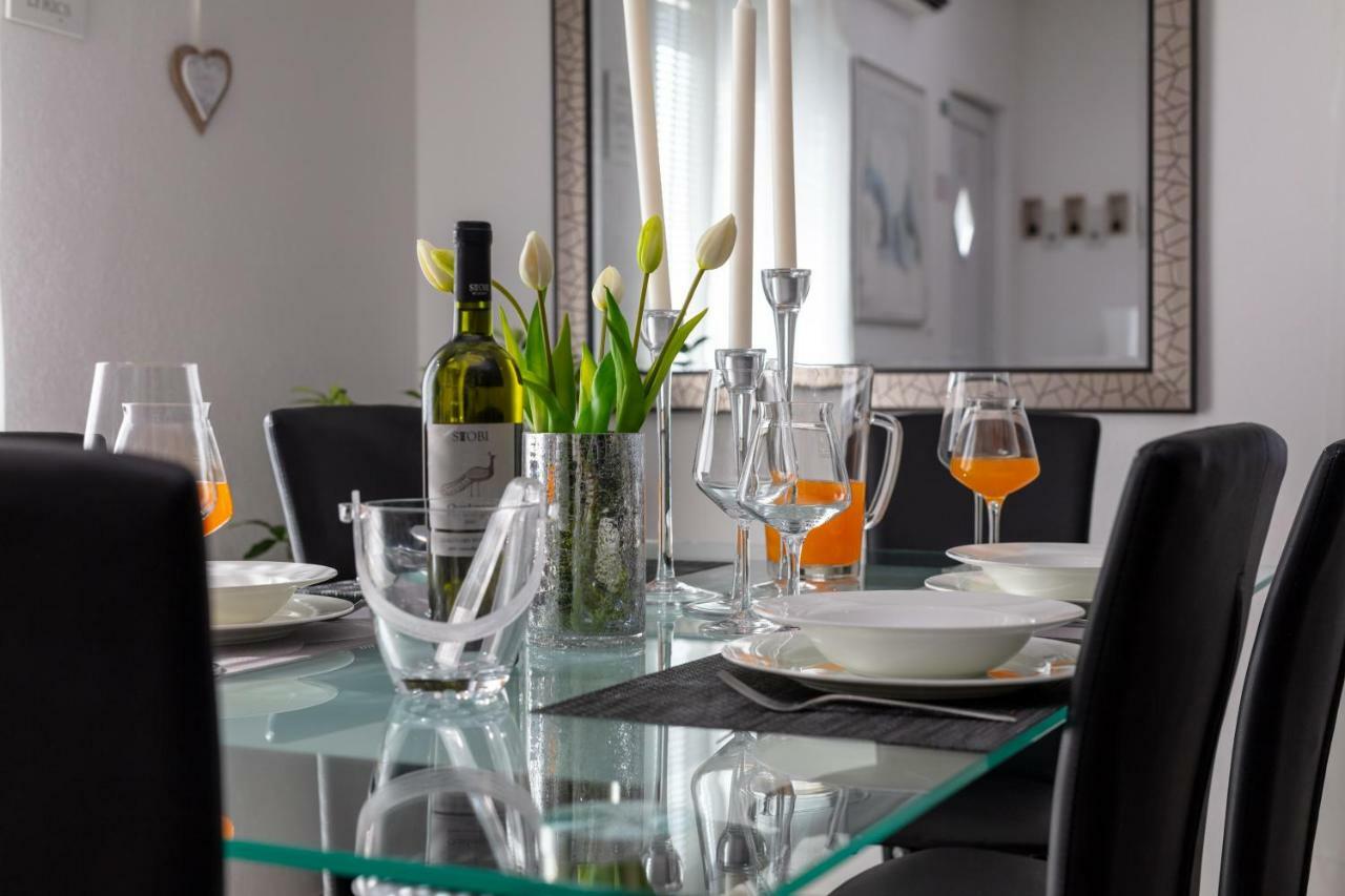 Apartments Bubalo オミシュ エクステリア 写真